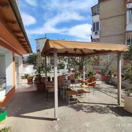 Guest house Jatroi Berat