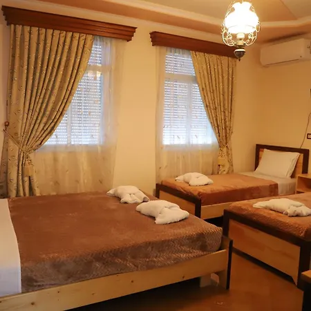 בית הארחה Jatroi בראט