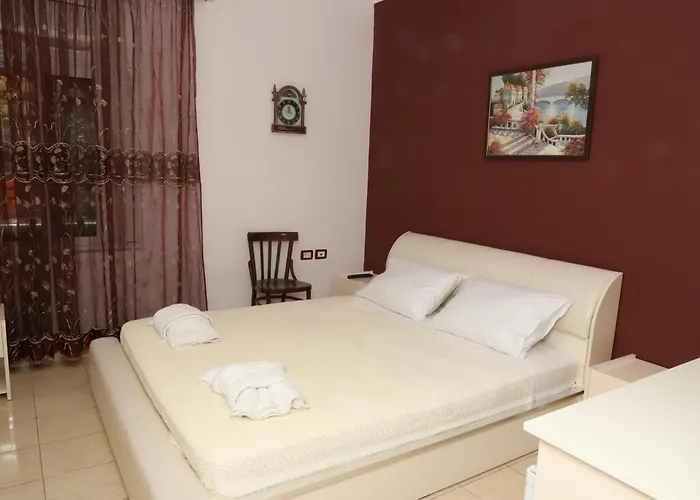 Jatroi Guest house Berat